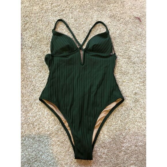 Shade & Shore Women’s Green One Piece Swimsuit with Cross Straps Size S - Picture 1 of 5